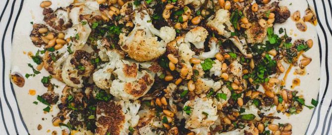 Hummus Bi Arnabeet - Hummus with Roasted Cauliflower