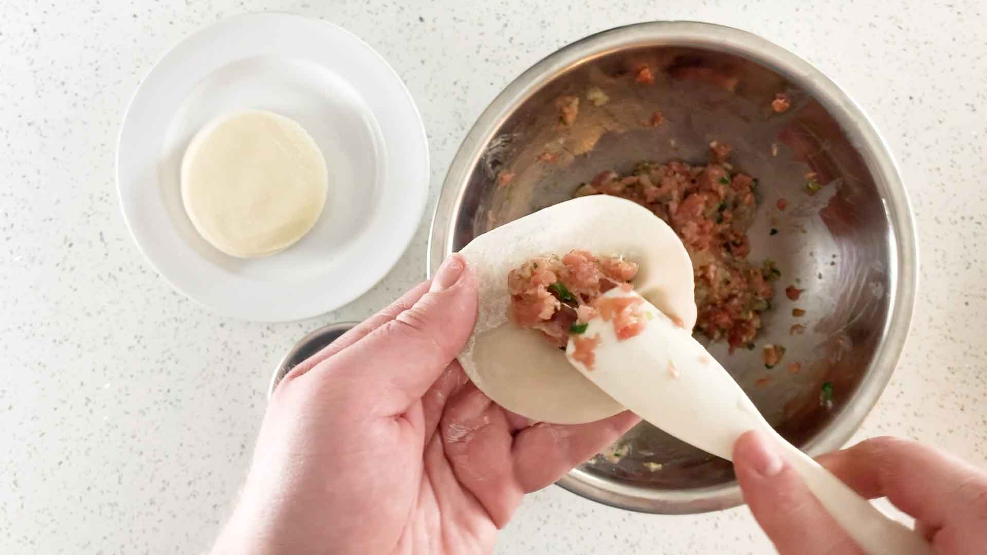 Chinese Chilli Oil Dumplings | cookeatworld.com