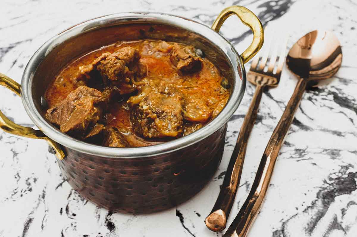 Lamb cooked with red chilli and onion to create a rich, creamy sauce for Rajasthani Laal Maas
