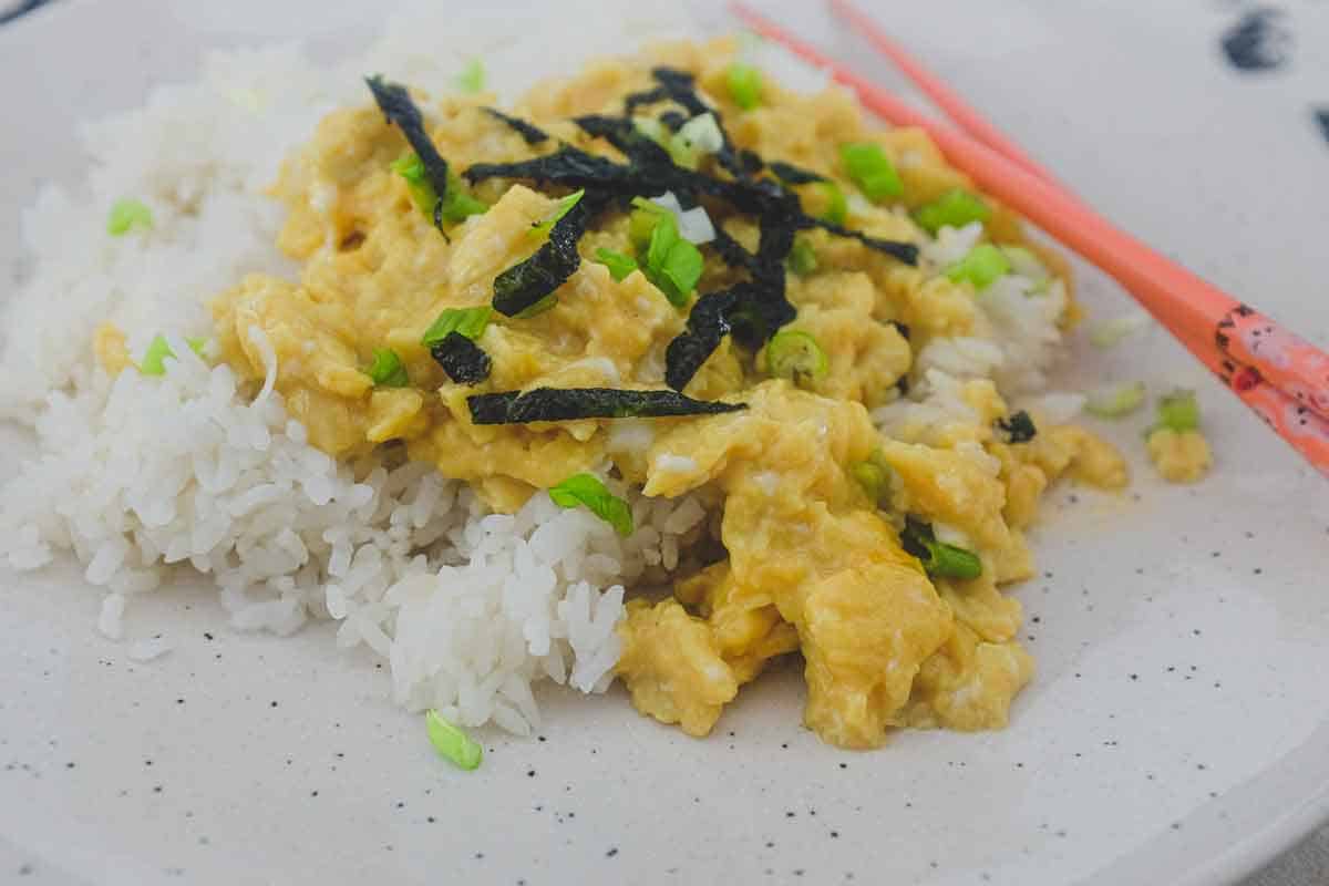 Scrambled eggs seasoned with mirin, sesame and soy sauce - served over rice.