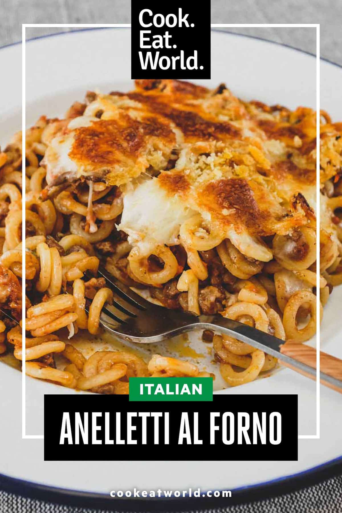 A plate of baked pasta rings called Anelleti Al Forno