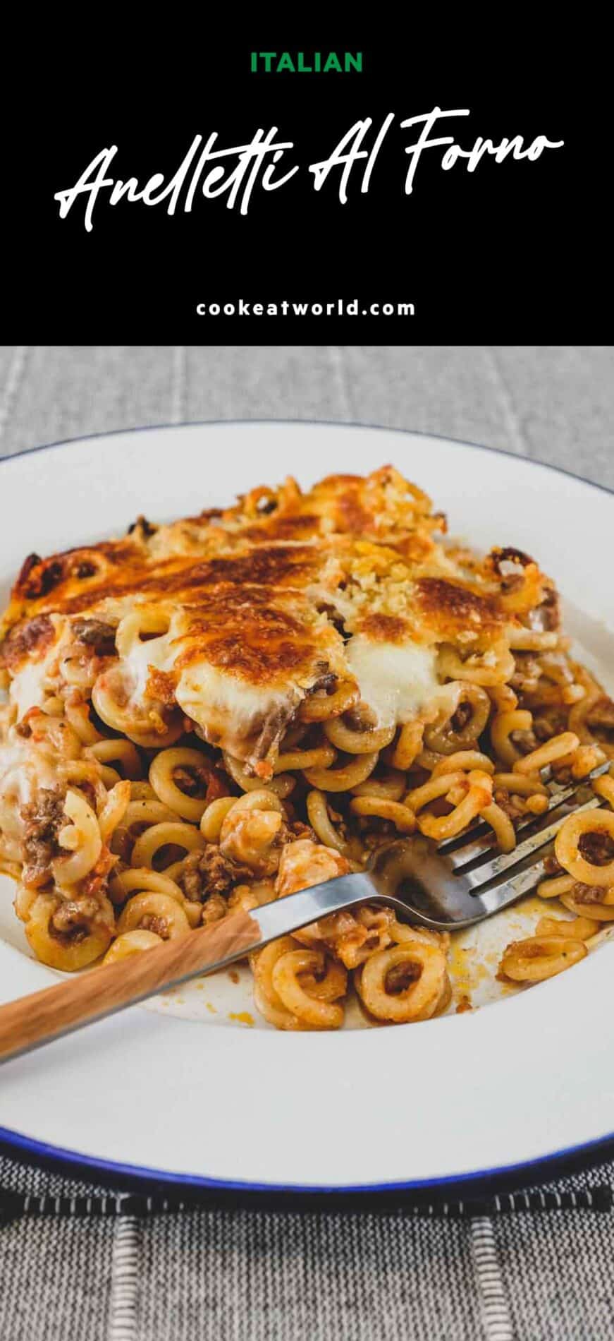 A plate of baked pasta rings called Anelleti Al Forno