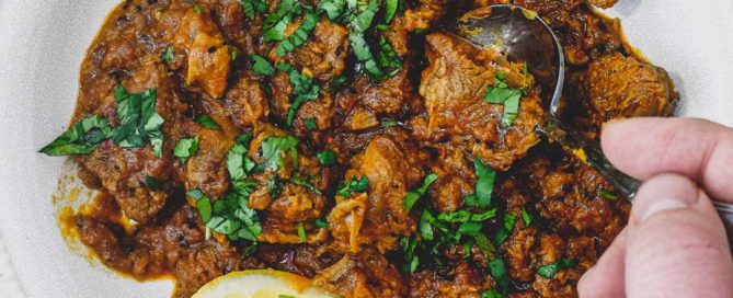 Kosha Mangsho (Bengali Lamb Curry)