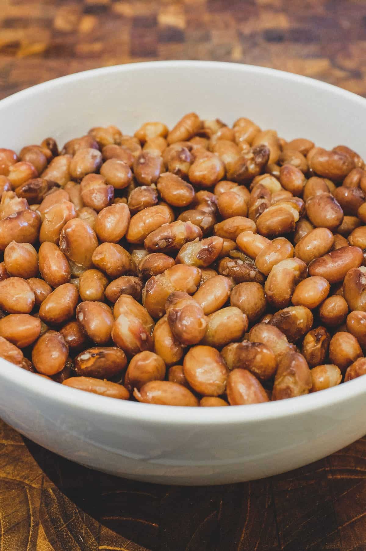 Freshly cooked borlotti beans in a bowl