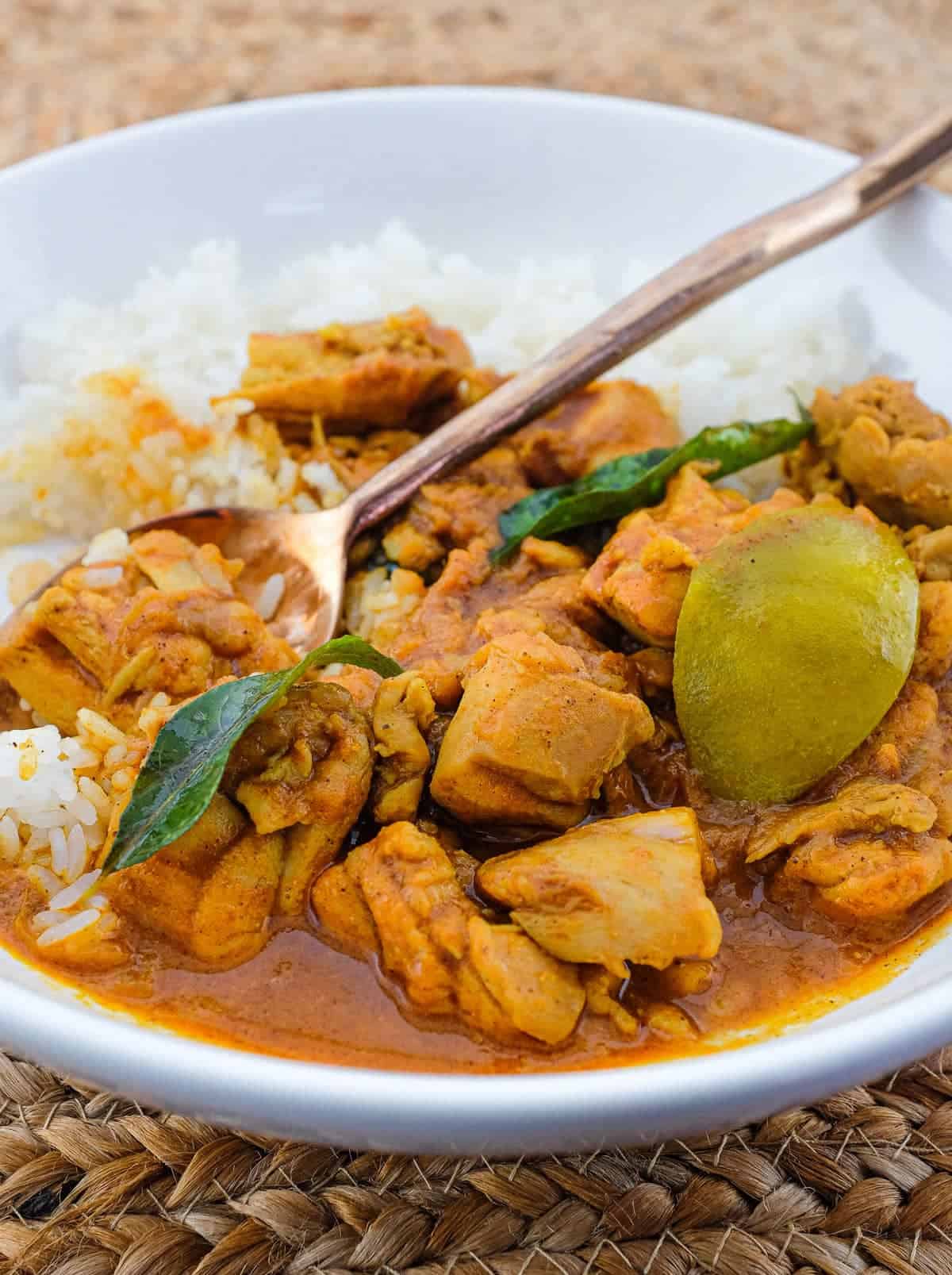 A bowl of Chicken Pathia Curry