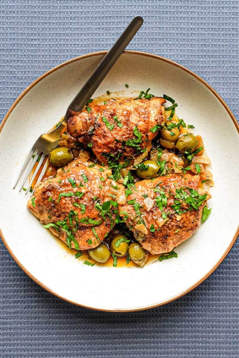 Spanish Chicken a recipe from Cook Eat World