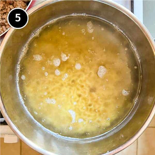 Boiling Gramigna pasta in water