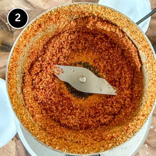 Andhra Chicken | cookeatworld.com a powder made of sesame, poppy seeds and chillies in a spice grinder