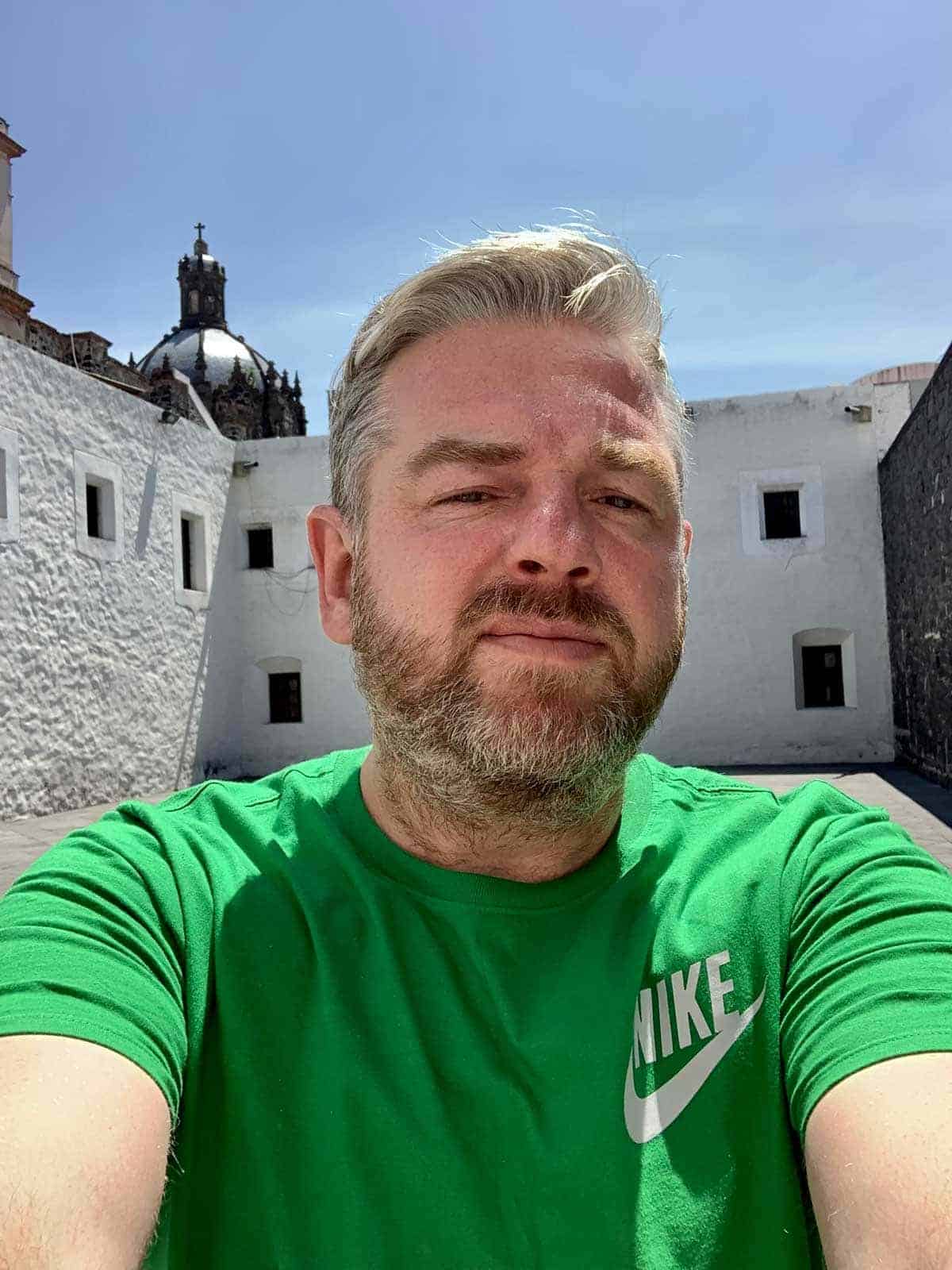 Lee Jackson from cookeatworld.com in Mexico