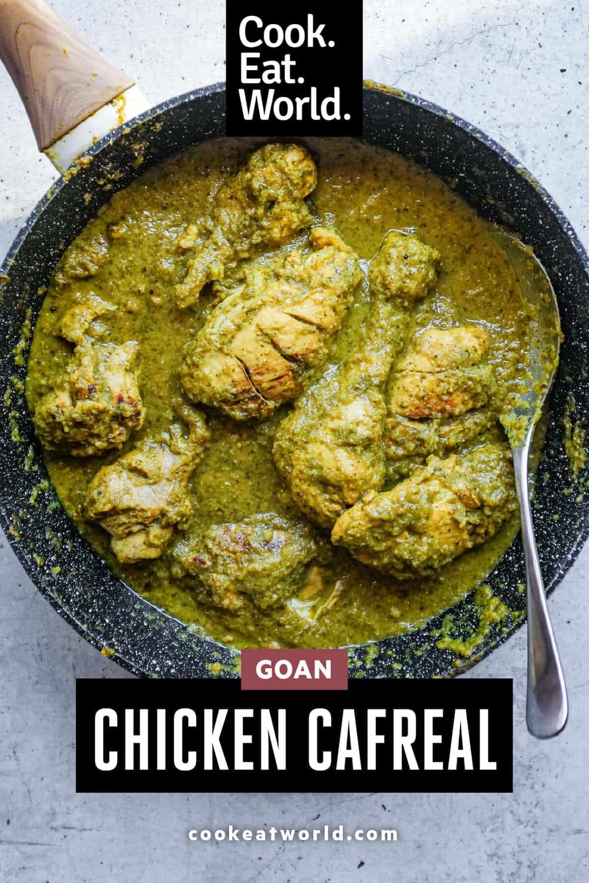 Fragrant Goan green chicken curry made with cilantro, mint and tangy vinegar.